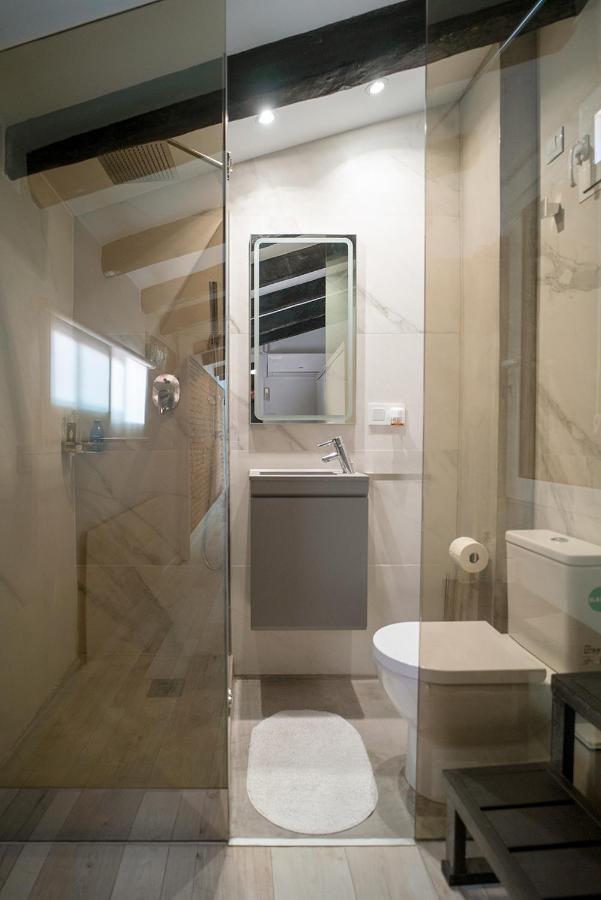 Atico Con Terraza Y Jacuzzi En El Centro Lejlighed Valencia Værelse billede